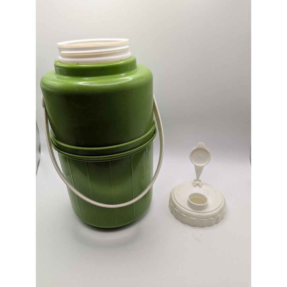 Vtg Insulated‎ Travel Jug With Handle Amoco Green Screw On Lid Flip Top Bottle